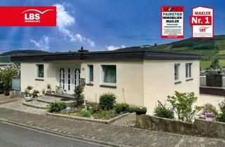 Haus kaufen in 59909 Bestwig, Traumlage mit hoher Wohnqualität