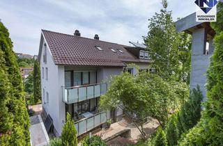 Doppelhaushälfte kaufen in 73249 Wernau, Modernisierte, hochwertige Doppelhaushälfte mit großer Terrasse und Garten in Halbhöhenlage