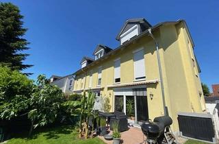 Haus kaufen in 76448 Durmersheim, Drei exklusiv ausgestattete Reihenhäuser als Investition "en Bloc" in zentraler Lage von Durmersheim