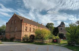Haus kaufen in Parkstraße, 15848 Ragow-Merz, Geräumiges, preiswertes 32-Zimmer-Schloss mit gehobener Innenausstattung in Ragow Ragow-Merz