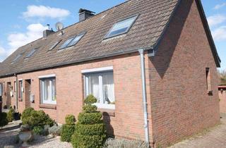 Doppelhaushälfte kaufen in 24340 Eckernförde, Modernisierte Altbau Doppelhaushälfte in gewachsener Wohnlage von Eckernförde Borby.