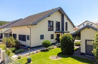 Einfamilienhaus kaufen in 87763 Lautrach, Traumhaftes Wohnen in Lautrach: Geräumiges Einfamilienhaus mit Garten und Garage