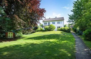 Haus kaufen in 85356 Freising, Ländliche Ruhe in urbanem Umfeld! Gut geschnittenes, renovierungsbedürftiges Zweifamilienhaus