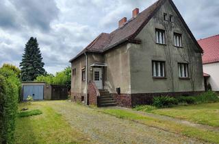 Haus kaufen in 03253 Doberlug-Kirchhain, Ein/Zweifamilienhaus in beliebter Wohnlage