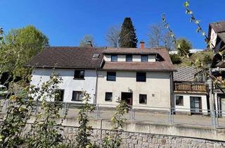 Haus kaufen in 79853 Lenzkirch, Zentrumsnah - viel Haus für wenig Geld !