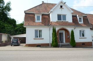 Haus mieten in 76872 Hergersweiler, Hergersweiler: Großes Haus mit 6 Zimmern, Doppelgarage und großem Hof