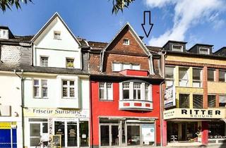 Anlageobjekt in 53840 Troisdorf, Troisdorf Fußgängerzone: Stadthaus mit gut vermietetem Ladenlokal