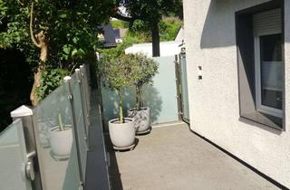 Immobilie mieten in Bruchstr. 34, 40882 Ratingen, Ratingen-Ost: Schöne, ruhige, voll ausgestattete, möbliert 2 Zimmer Wohnung mit Terrasse