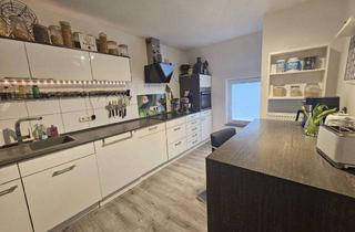 Wohnung kaufen in 27576 Lehe, Privatverkauf ohne Makler: 7,07% Rendite Zentral sanierte 2,5 Zimmer-Whg. nahe Innenstadt!