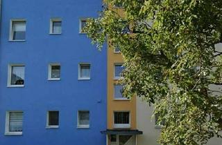 Wohnung mieten in Lindenallee 14, 16303 Schwedt, Freundliche und modernisierte 3-Zimmer-Wohnung mit geh. Innenausstattung mit Balkon und EBK
