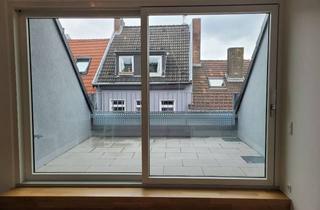 Penthouse mieten in 50676 Altstadt-Süd, Neuwertige, voll-klimatisierte 4-Zimmer-Penthouse-Wohnung in zentraler Lage von privat