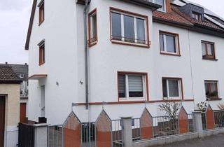 Wohnung mieten in 68307 Sandhofen, Großzügige 2-Etagen-Wohnung mit gehobener Ausstattung, 2 Bäder, Einbauküche, Klimaanlage im Gastzim.
