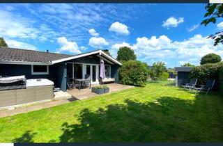 Haus kaufen in 24257 Hohenfelde, Gehobenes Erholungsparadies nur 200 Meter vom Meer entfernt - Saniertes Wochenendhaus in Hohenfelde