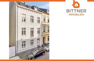 Haus kaufen in Hubertusstraße 53, 47798 Stadtmitte, Seltenheit! Top saniertes 7 Familienhaus mit Dachterrasse/ Balkonen uvm. Voll vermietet