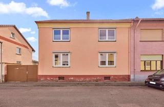 Haus kaufen in 68794 Oberhausen-Rheinhausen, 1-2 Familienhaus in Rheinhausen – Schmuckstück für Liebhaber | 171 m² Wohnfläche