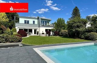 Villa kaufen in 63150 Heusenstamm, Luxuriöse Villa mit Pool und hochwertiger Ausstattung!