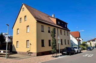 Mehrfamilienhaus kaufen in 75217 Birkenfeld, Geräumiges Mehrfamilienhaus auf sehr großem Grundstück in Birkenfeld