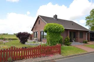 Haus kaufen in 26954 Nordenham, Bungalow mit Garage in Nordenham-Phiesewarden