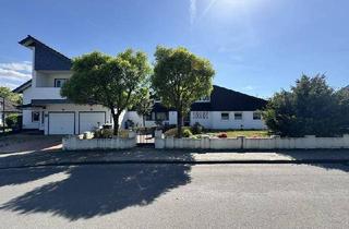 Einfamilienhaus kaufen in 49681 Garrel, Garrel - Sehr geräumiges Einfamilienhaus mit Einliegerwohnung in Top-Lage!