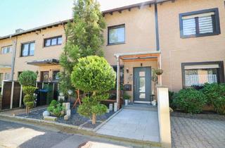 Haus kaufen in 41844 Wegberg, Wegberg / Merbeck - Split Level mit Stil und Struktur