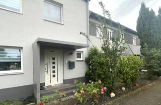 Haus kaufen in 77731 Willstätt, Willstätt - Einfamilienwohnhaus mit ca. 122 m² Wfl. und separate Wohnung ca. 78 m², Doppelgarage- u. Doppelcarport, Grundstück 59...