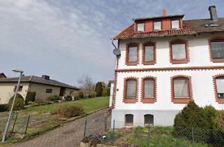 Doppelhaushälfte kaufen in 31079 Sibbesse, Sibbesse - Sanierungsbedürftige Doppelhaushälfte mit großen Garten
