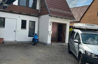 Wohnung kaufen in 72108 Rottenburg, Rottenburg am Neckar - Kleine Maisonette Wohnung55qm