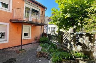 Haus kaufen in 67697 Otterberg, Otterberg - Charmantes Stadthaus im historischen Herzen von Otterberg mit Garage sucht neue Bewohner