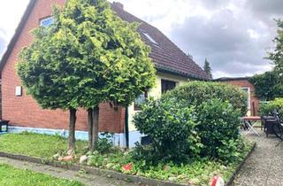 Haus kaufen in 23909 Ratzeburg, Ratzeburg - Wohnhaus mit 5 Zimmern, Wintergarten und Doppelgarage