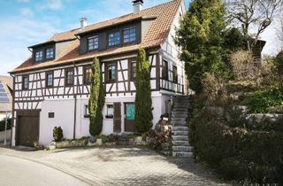 Haus kaufen in 75391 Gechingen, Gechingen - Bezauberndes Fachwerkhaus mit viel Platz und ruhigem Garten !