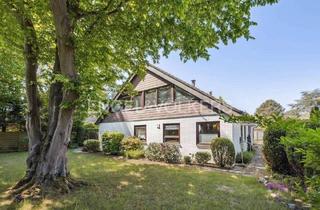 Doppelhaushälfte kaufen in 22926 Ahrensburg, Ahrensburg - Großzügige und vollunterkellerte Doppelhaushälfte in ruhiger Lage von Ahrensburg