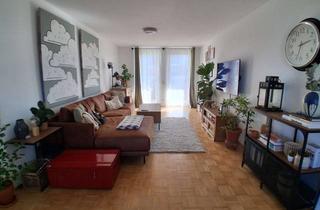 Wohnung mieten in Neubruchstraße 28, 85774 Unterföhring, Helle 3,5-Zimmer-Dachgeschosswohnung mit Balkon und EBK in Unterföhring