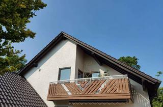 Wohnung mieten in 88339 Bad Waldsee, Sonnige, renovierte 4-Zimmer-DG-Wohnung mit Balkon, neuwertiger EBK und Einzelgarage