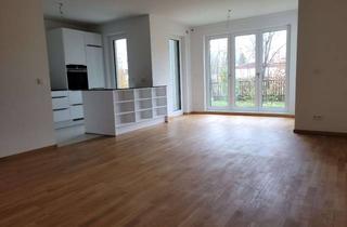 Wohnung mieten in Parkstraße 4 b, 82131 Gauting, Exklusive 2-Zimmer-Whg mit EBK und Terrasse mit Garten!