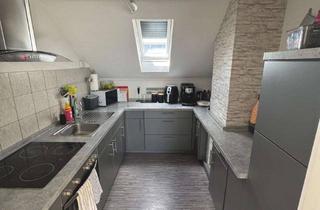 Wohnung mieten in Mosbacher Straße, 68549 Ilvesheim, gemütliche 2,5 - Zimmer Wohnung mit EBK im DG