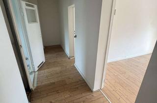Wohnung mieten in Hortensienstraße 66, 12203 Lichterfelde, Erstbezug nach Sanierung: schöne 2-Zimmer-Wohnung mit EBK und Balkon in Berlin