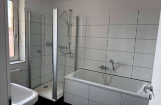 Wohnung mieten in Lutherstraße, 99867 Gotha, Hochwertige 3-Raumwohnung mit Personenaufzug und großem Balkon an Nichtraucher