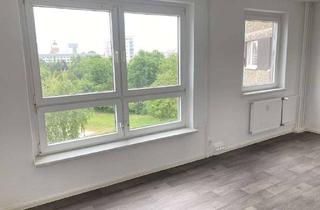 Wohnung mieten in Friedrichstraße 25, 06844 Innenstadt, DREI Zimmer im Y-Haus...