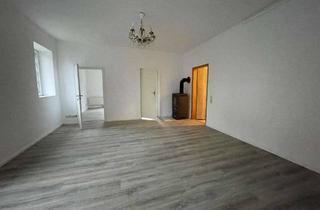 Mehrfamilienhaus kaufen in 19217 Schlagsdorf, Modernisiertes Mehrfamilienhaus 15 min. von Lübeck mit 10 Wohneinheiten und 10 Grundbüchern