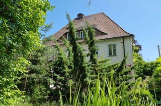 Villa kaufen in 90480 Nürnberg, Die Lage macht´s ... Herrschaftliche Villa mit Chic und Charme der 1950 er Jahre