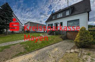 Einfamilienhaus kaufen in 56729 Weiler, Sanierungsbedürftiges Einfamilienhaus mit großem Garten und Potenzial