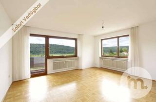 Haus kaufen in 85072 Eichstätt, Mehrgenerationenwohnen mit großem Garten & drei Garagen – Zweifamilienhaus mit Einliegerwohnung