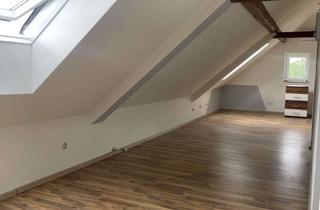 Haus mieten in Haindorf 23, 99439 Krautheim, Geräumiges, saniertes 3-Raum-Einfamilienhaus mit EBK in Am Ettersberg Krautheim