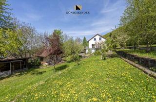 Grundstück zu kaufen in 72805 Lichtenstein, Bauträger aufgepasst: Großes Grundstück mit bestehendem Wohnhaus und möglicher Neubebauung.
