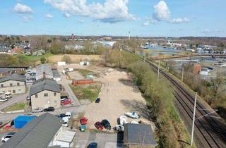  in 23554 Lübeck, Freifläche bis zu 3.000 m² - ab 1 €/m² Monat -teilbar- verkehrsgünstig-