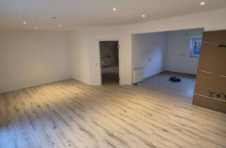 Wohnung mieten in 51789 Lindlar, Freundliche und sanierte 3-Zimmer-Wohnung mit gehobener Innenausstattung mit Sonnenterrasse Lindlar