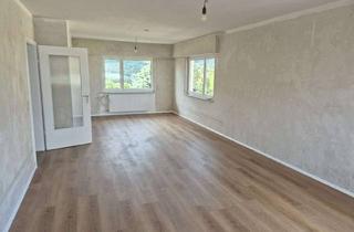 Wohnung mieten in 75223 Niefern-Öschelbronn, Große und helle 3-Zimmer-Wohnung mit Balkon in Niefern-Öschelbronn