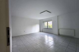 Wohnung mieten in Bergstraße 26, 66333 Völklingen, Attraktive 3-Zimmer-Erdgeschosswohnung mit Balkon in Völklingen