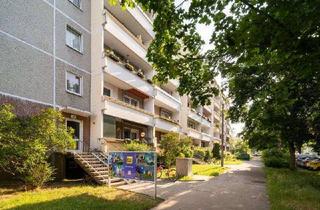 Wohnung mieten in Uranusstr. 48, 06118 Halle, Über den Dächern von Trotha - 4 Zimmer für Sie