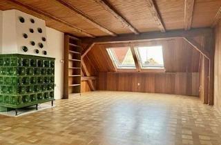 Wohnung mieten in 91486 Uehlfeld, Frei ab sofort! Helle 2-Zimmer-DG-Wohnung mit ca 67,4 qm im 2.Stock & Spitzboden in ruhiger Lage